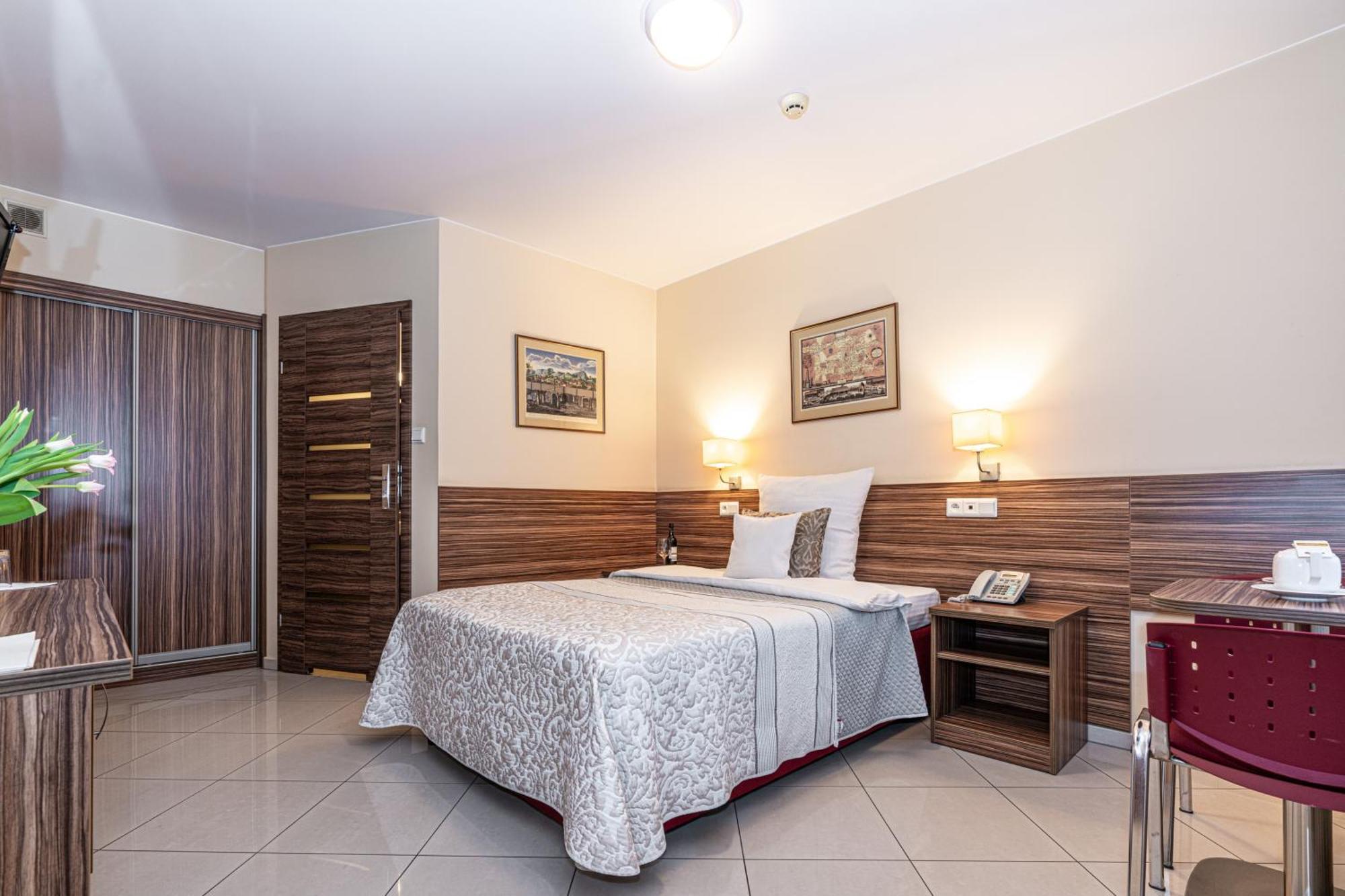 Hotel Soray Wieliczka Exterior photo